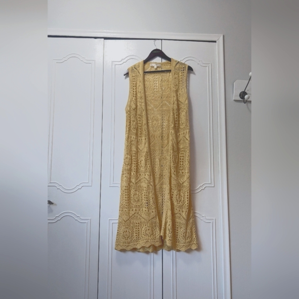 Chelsea & Theodore Light Yellow Knit Long Beachy Sweater Size L